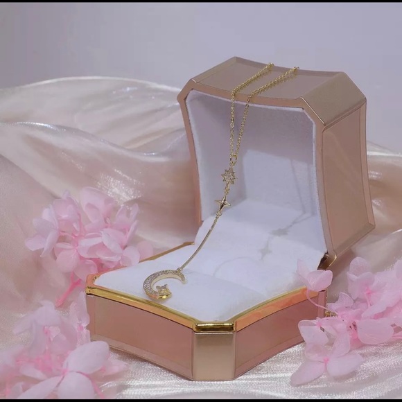 Star moon necklace - Picture 2 of 4